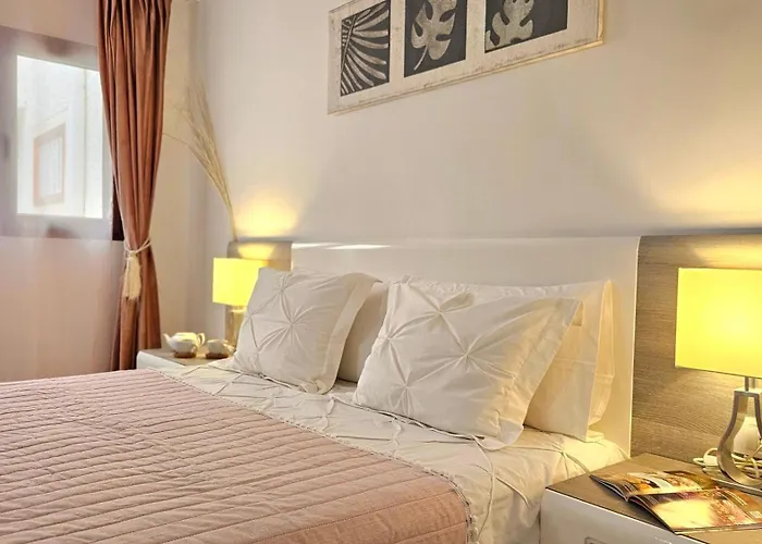 Paulmarie Ocean View Apartment