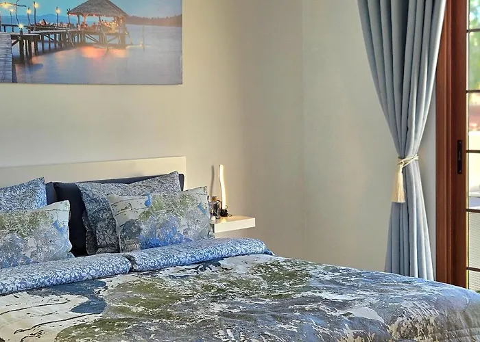 Paulmarie Ocean View Apartment